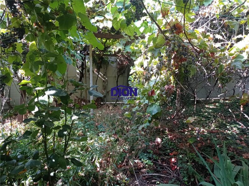 CASA DE VANZARE zona Eroii Revolitiei
